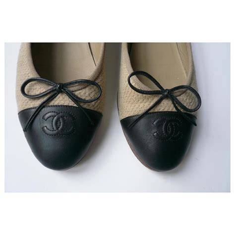 Chanel Ballerine Bicolores Noir Beige .